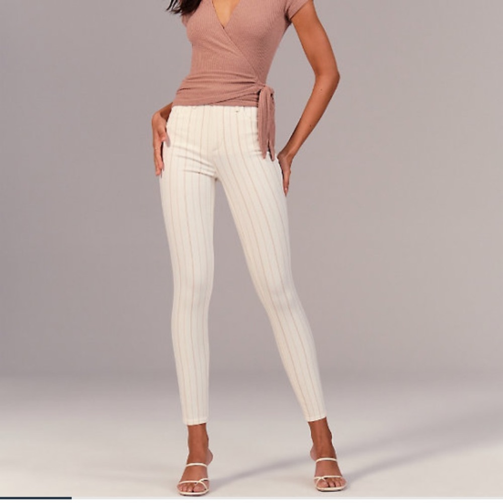 Abercrombie & Fitch High-Rise Super Skinny Jean